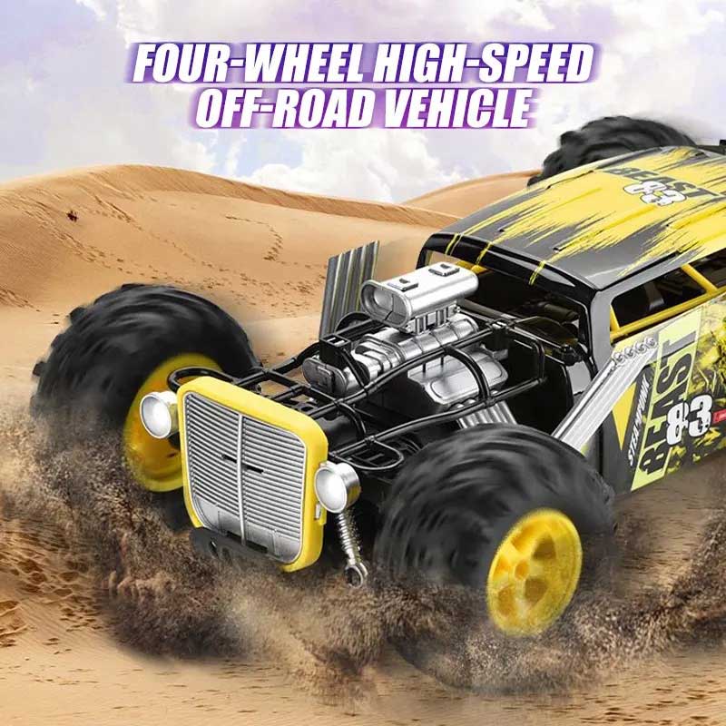 Детска кола 4х4 за каскади с RC управление 1:12, жълта – офроуд движение върху неравен терен.