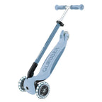 Тротинетка със седалка 5 в 1 GLOBBER GO UP DELUXE LIGHTS ECOLOGIC 360° - пастелно синя